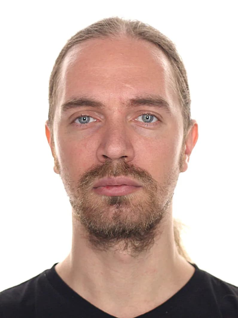 Счергей Бочаров, инженер-программист